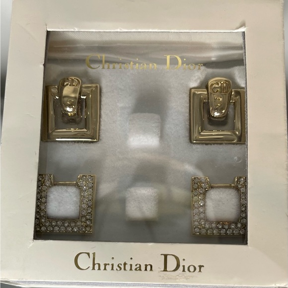 Gold-Tone Christian Dior Clip-On Earrings with Gold Attach. & Rhinestone Attach. - Picture 9 of 10
